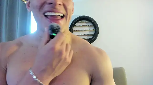 Enzo_Vega stripchat live cam model