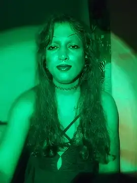 MmmMoniikaBabie stripchat live cam model