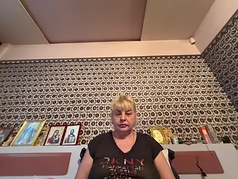 AnastasiaGrey777 stripchat live cam model