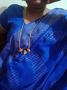 Divya_kannada stripchat live cam model