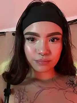 Zoe_Rousee_ stripchat live cam model