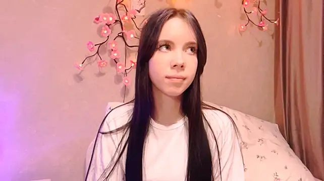 KamalaFlurry stripchat live cam model