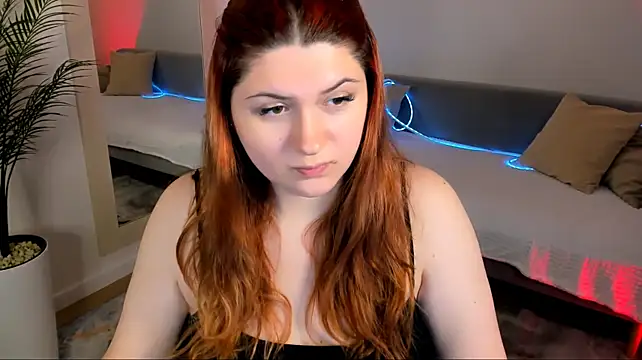 FieryMilena stripchat live cam model