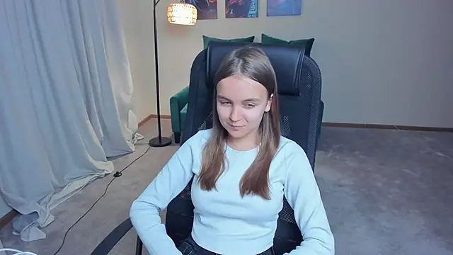 EleneNorkus stripchat live cam model