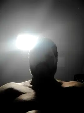 mariusSingur stripchat live cam model