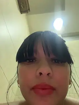BrendaCrean stripchat live cam model