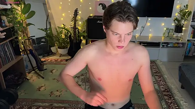 RusBradPitt stripchat live cam model