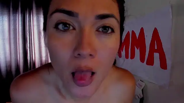 FreyaRouge stripchat live cam model
