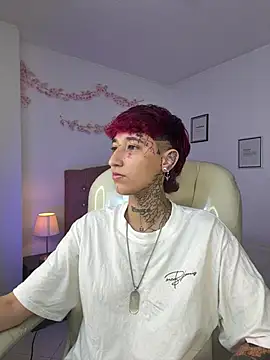 lucirose_ stripchat live cam model