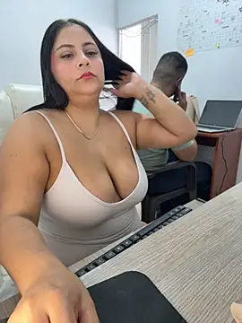 Angie_e stripchat live cam model