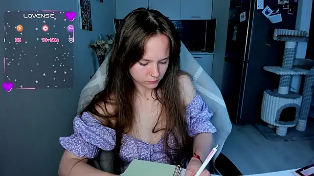 cute_little_Emily stripchat live cam model