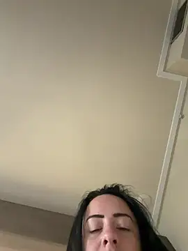ElliemaiX stripchat live cam model