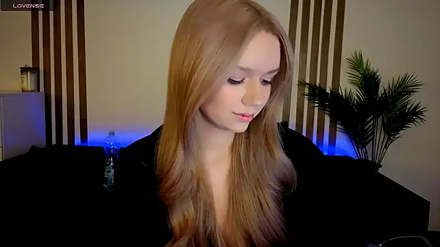 viyy stripchat live cam model