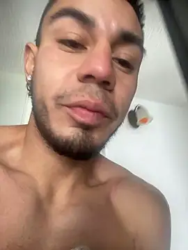 Taylor_DiamondBoy stripchat live cam model