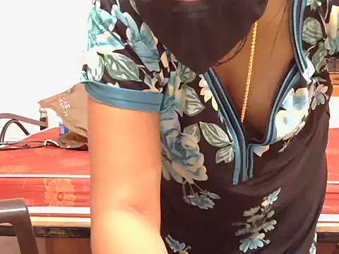 kajal-32telugu stripchat live cam model