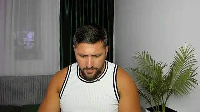 Gold_Alpha_Boy stripchat live cam model