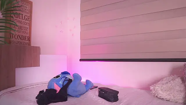 dakotaa_01 stripchat live cam model