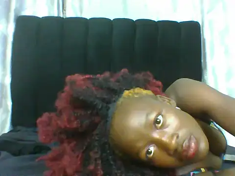 Freakysecret stripchat live cam model