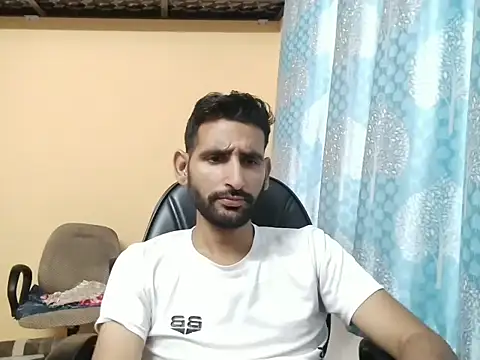 bigcockboy1121 stripchat live cam model