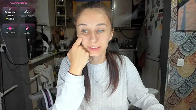 _Nika_Kik stripchat live cam model