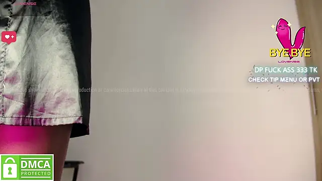 aidaadams stripchat live cam model