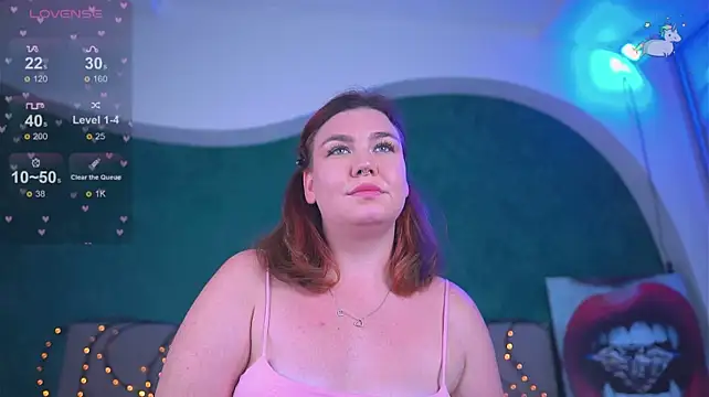Lilumytrend stripchat live cam model