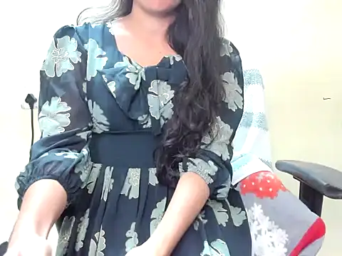 Samantha-Telugu stripchat live cam model