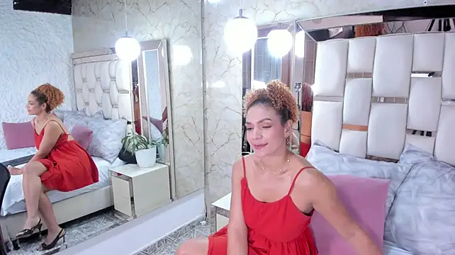 selene_hartt stripchat live cam model