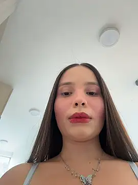 MiaJacksonn stripchat live cam model