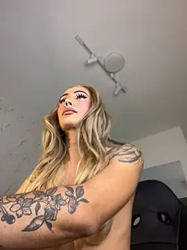 miss_tatiana_ stripchat live cam model