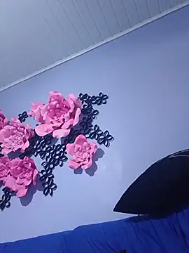 morenasafada122 stripchat live cam model