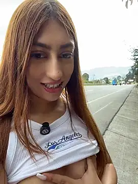 Sara_fun stripchat live cam model