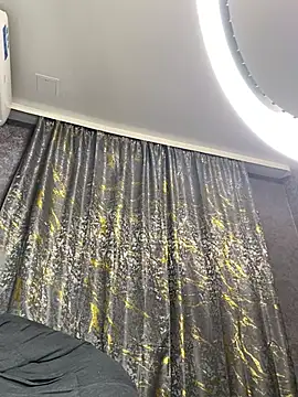 Maya_Cote stripchat live cam model