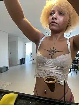 Lillith_Bloom stripchat live cam model