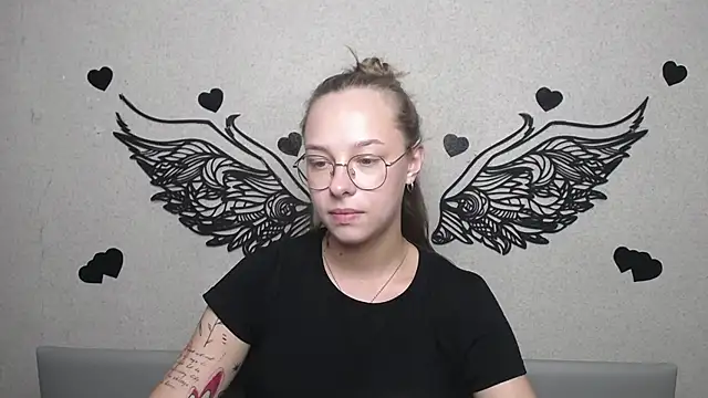 SteshaGlass stripchat live cam model