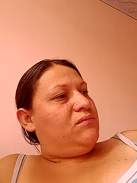 Nyla_velvet stripchat live cam model