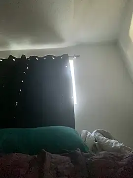 GusanoDelicioso stripchat live cam model