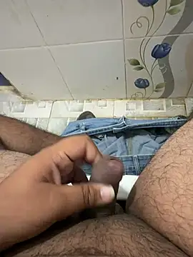 youngboy42 stripchat live cam model