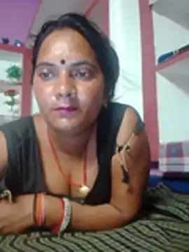 Rani_love stripchat live cam model