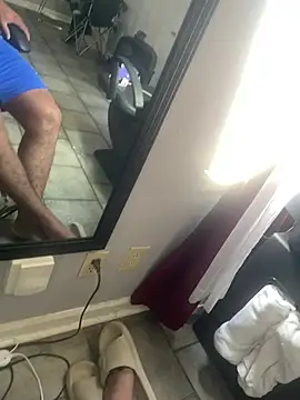 Sujess stripchat live cam model
