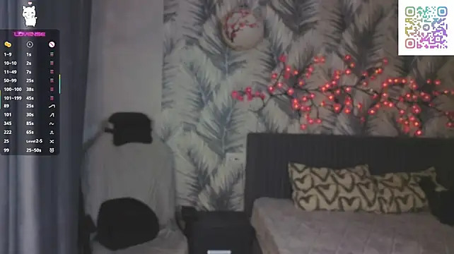HinaVibe stripchat live cam model
