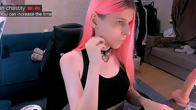 LunaPink69 stripchat live cam model