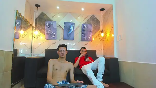 Isaak_Bless stripchat live cam model