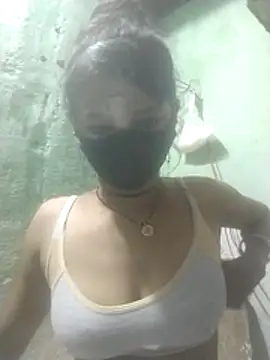 HotPOOJAHOT stripchat live cam model