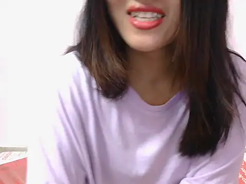 CHuRiChuri12 stripchat live cam model