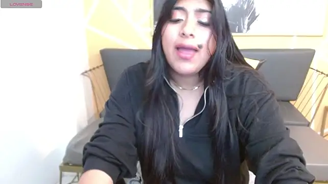 Natasha_blaire stripchat live cam model