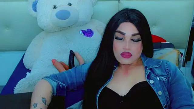 NharaBigCock stripchat live cam model