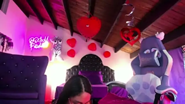 CristalZafiro stripchat live cam model