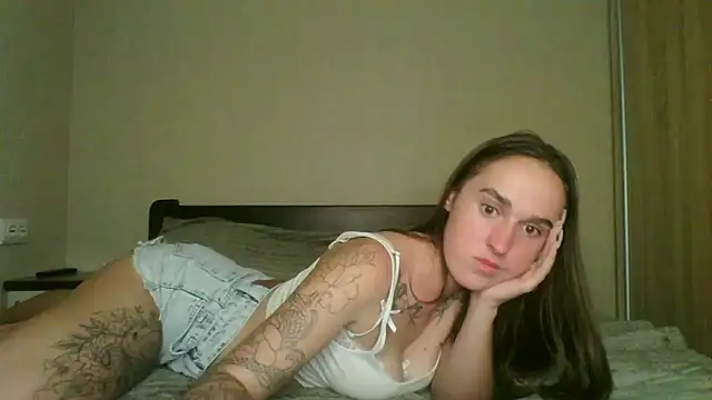 elliza_snow stripchat live cam model