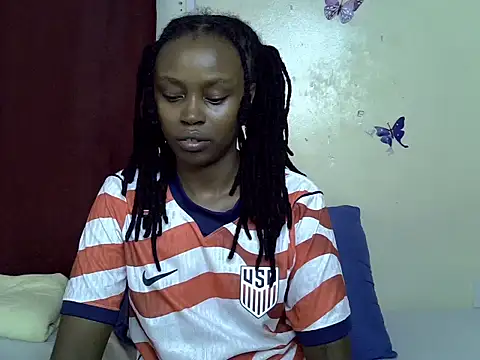 Rasta_tattoooed stripchat live cam model